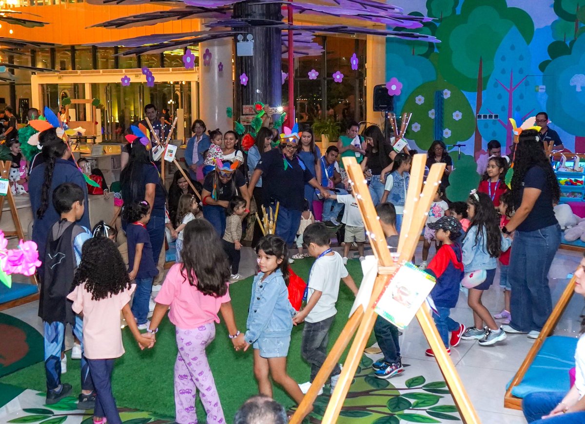 Biblioteca Nacional de El Salvador tweet media