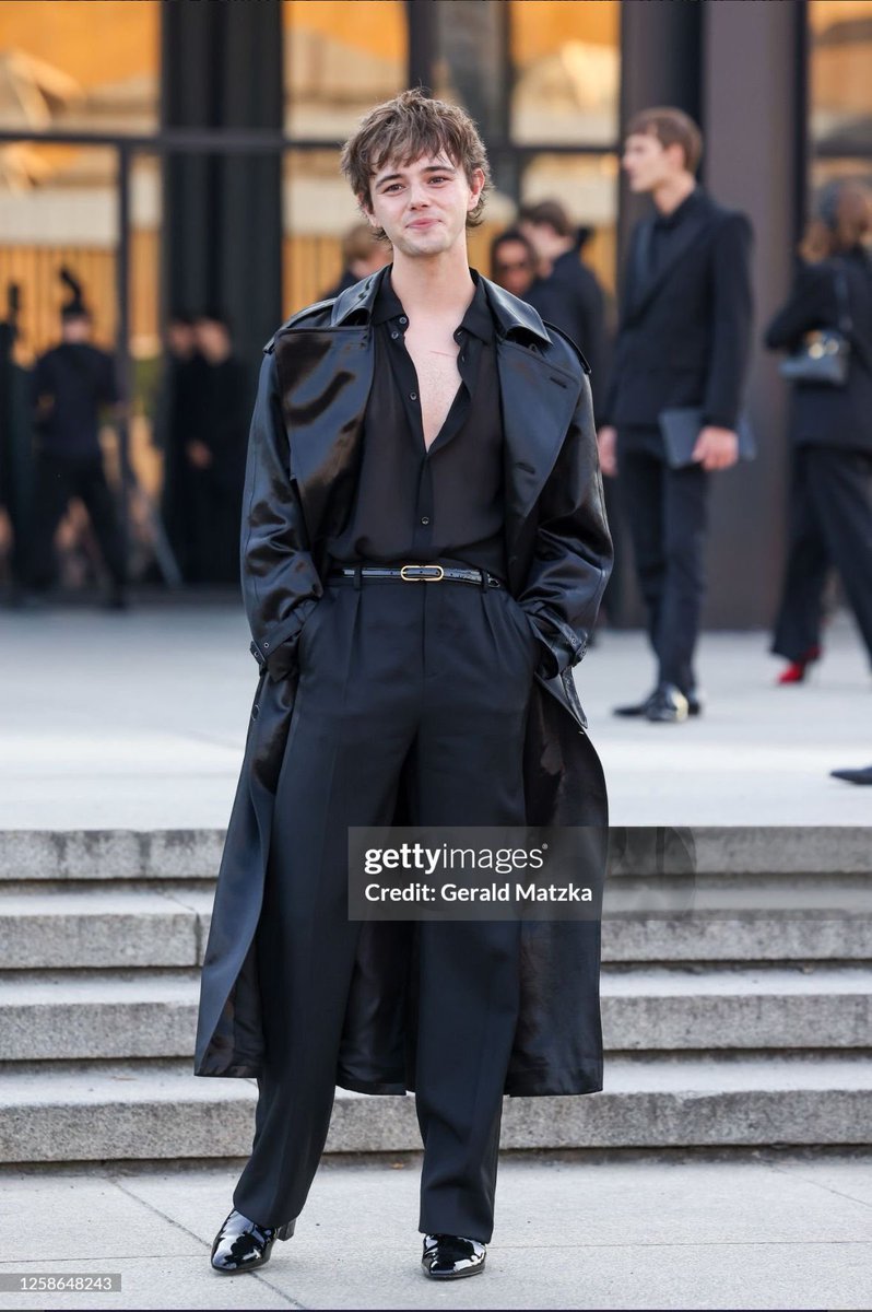 sunshin_wolfe5's tweet image. these fits live in my head rent free