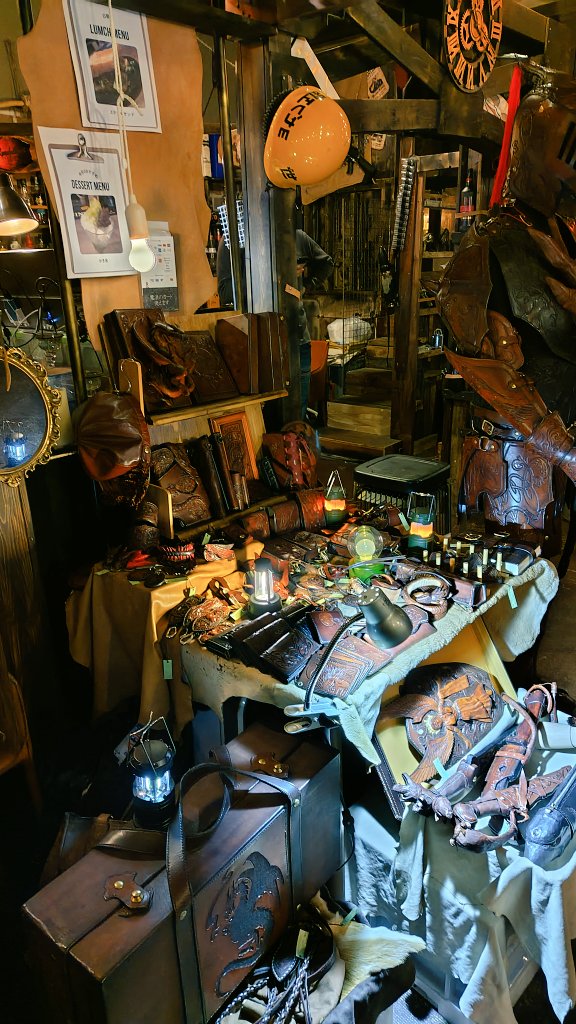 幻影商會
出店準備完了っと！！

#幻影商會