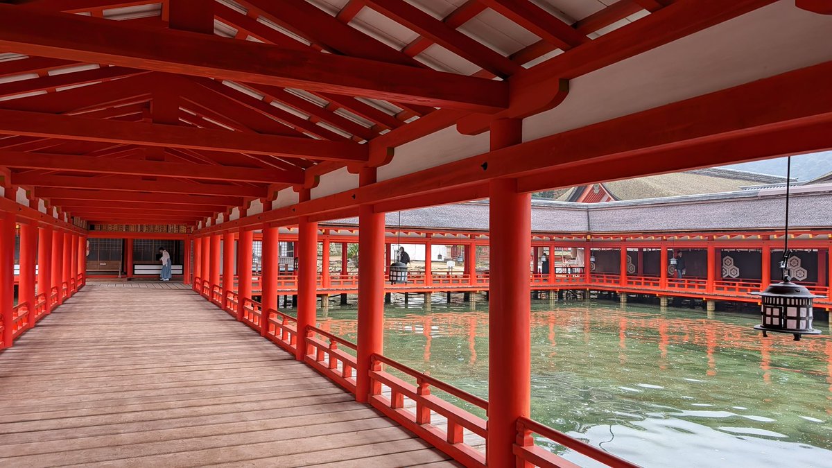 aquila_null's tweet photo. 目前天氣陰陰但可以實際見到以前打戰B時候的場景覺得開心 https://t.co/1MUmbxL4tF
