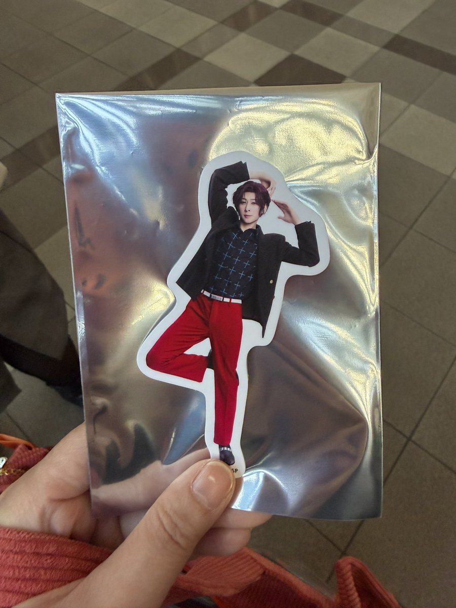 crsm_chiniwanko's tweet photo. 【交換】カリスマdeステージ カリdeステ 特典ステッカー ランダム

出）天堂天彦
求）伊藤ふみやor猿川慧

マチネ前後手渡し可 https://t.co/FYN6uRaSkn