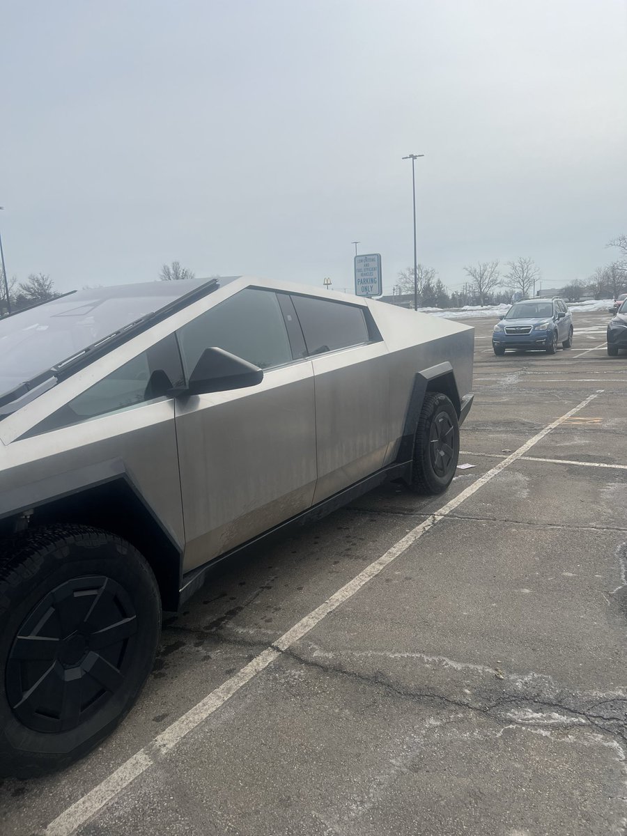 James Kingsbury tweet media