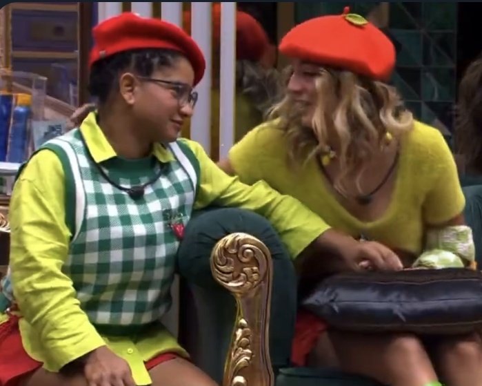 haudrey_z's tweet photo. mds até a pose igual literalmente elas #bbb26 https://t.co/gtXyhLjX3L