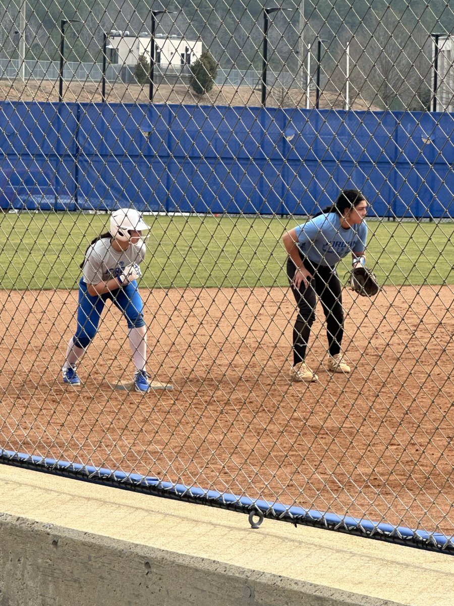 AKWangaard's tweet image. Hit .400 in our inner squad scrimmages 2day @CoachDot_LU @CoachMalveaux @Coach_SniderSB @CoachNealPT @CoachBallMalone @CoachJordanFAU @BethTorina @KarenWeekly @KateMalveaux @UACoachMurphy @rittmanjohn @UGACoachTony @scan1ansports @LineDsoftball @ExtraInningSB @KyleParmley #hit