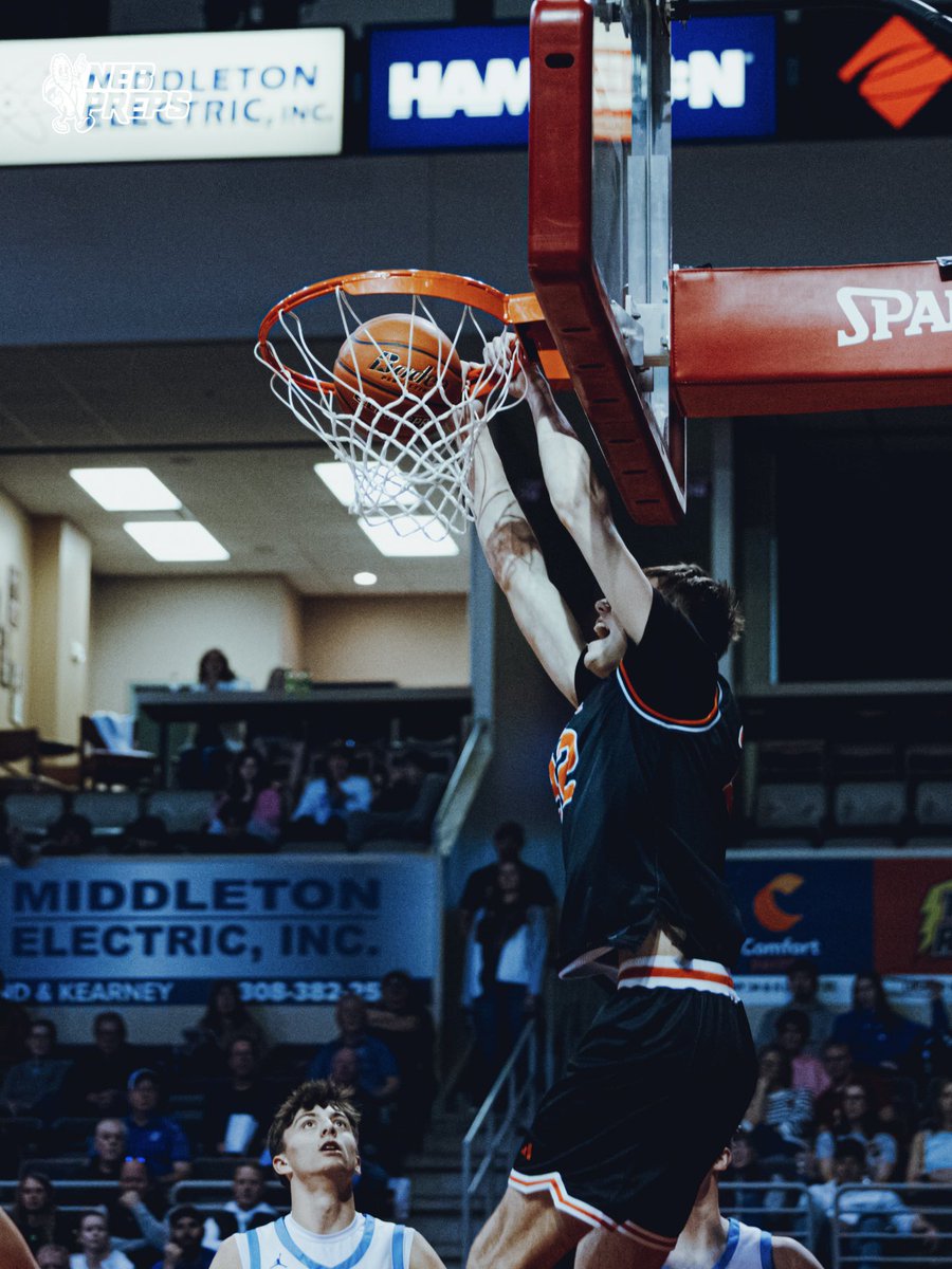 THEnebpreps's tweet photo. Ogallala is the last unbeaten boys team in Nebraska 🚨

No. 1 Ogallala (20-0) hands No. 2 Ashland-Greenwood their first loss of the year 56-52. https://t.co/i82g14rRVh