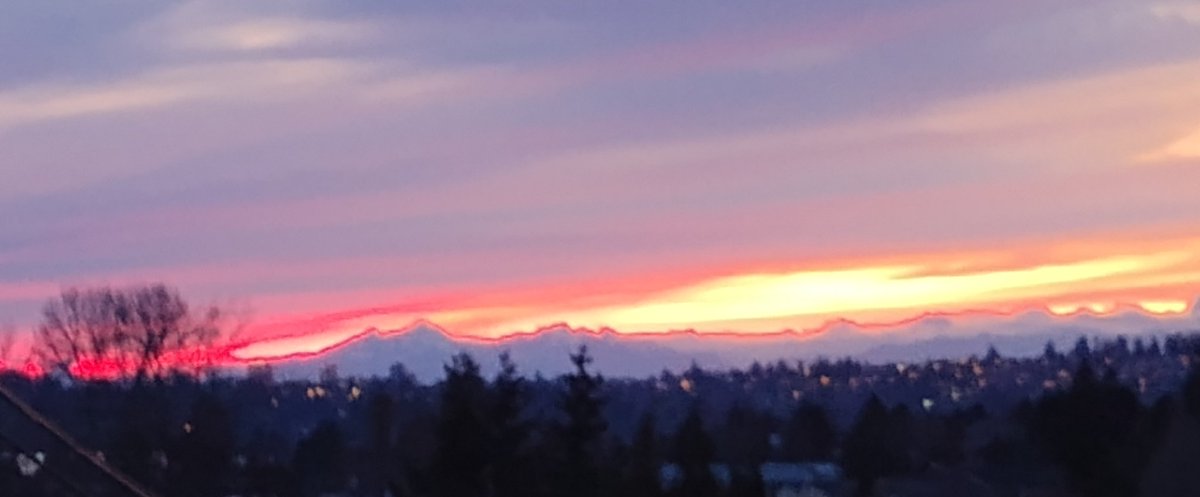 Sunset 
Kirkland, Washington