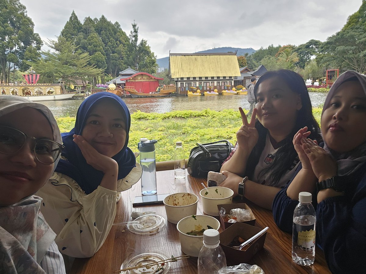 Raita Gina Aprilina tweet media
