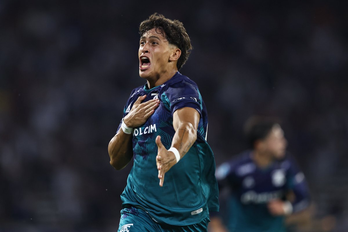 Favio RONALalvarez tweet media