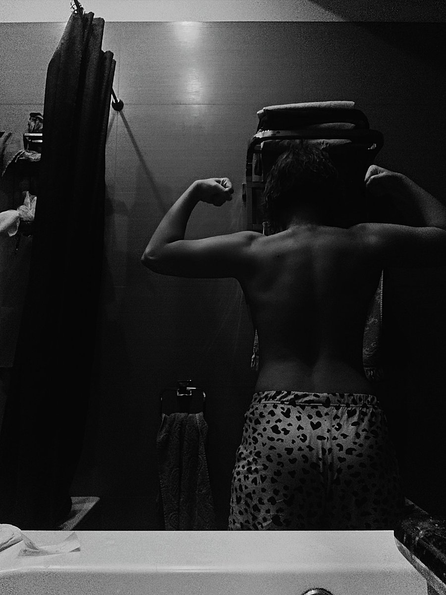 ☆ 𝚆 𝚒 𝚗 𝚝 𝚎 𝚛 𝙱 𝚎 𝚊 𝚛 ☆ tweet media