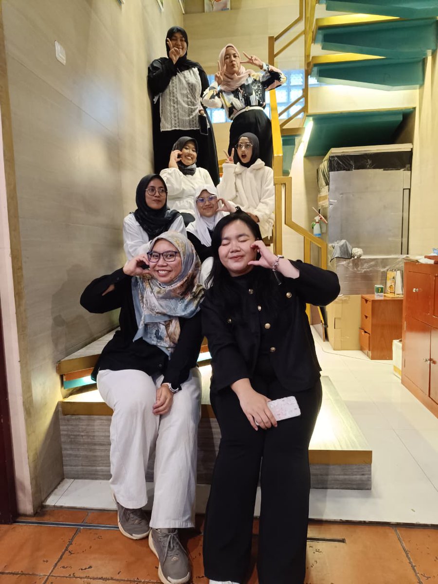 Raita Gina Aprilina tweet media