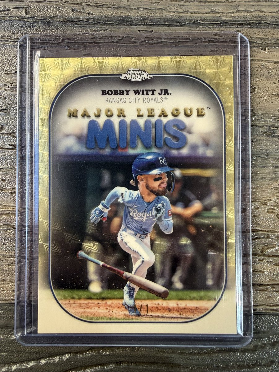 tedscottsd's tweet photo. @Topps @CardPurchaser 
Blaster box pull https://t.co/rsURQ3SwOE