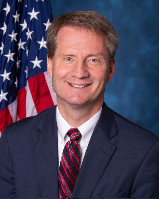 🚨BREAKING: Congressman Tim Burchett is pushing for an immediate probe into Secretary of State Antony Blinken and the 51 intelligence officials over their interference in the 2020 election. 

Do you support this?

YES or NO?

IF Yes, Give me a THUMBS-UP👍!