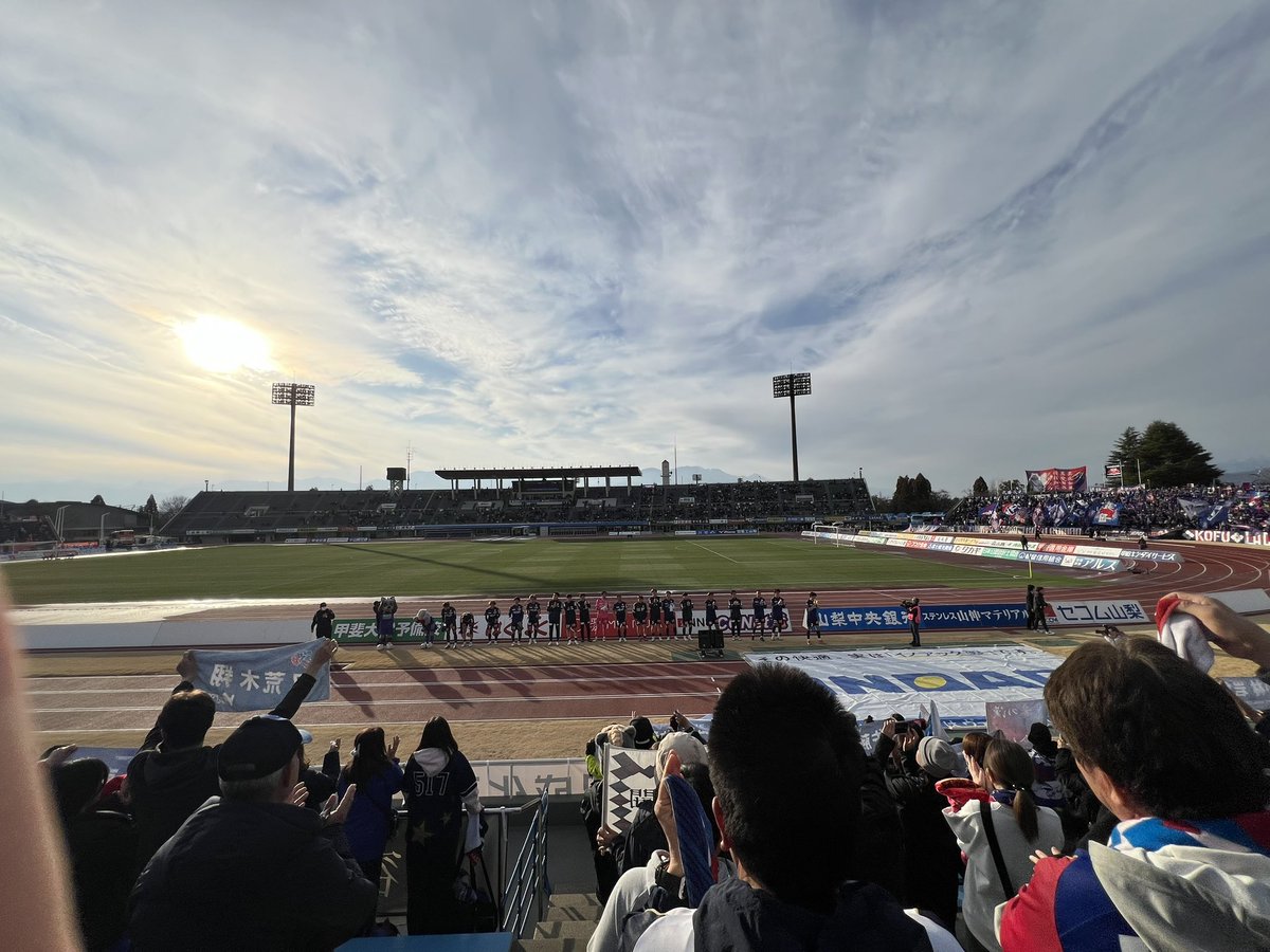07__vfk's tweet photo. ホーム2連勝！最高👍
暖かくてやっと新ユニ着れた😆 https://t.co/W4rdZ2lSwX