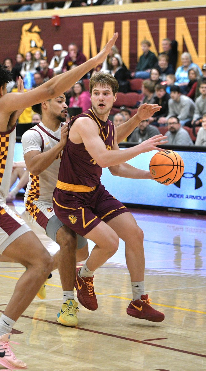 Principal MN tweet media