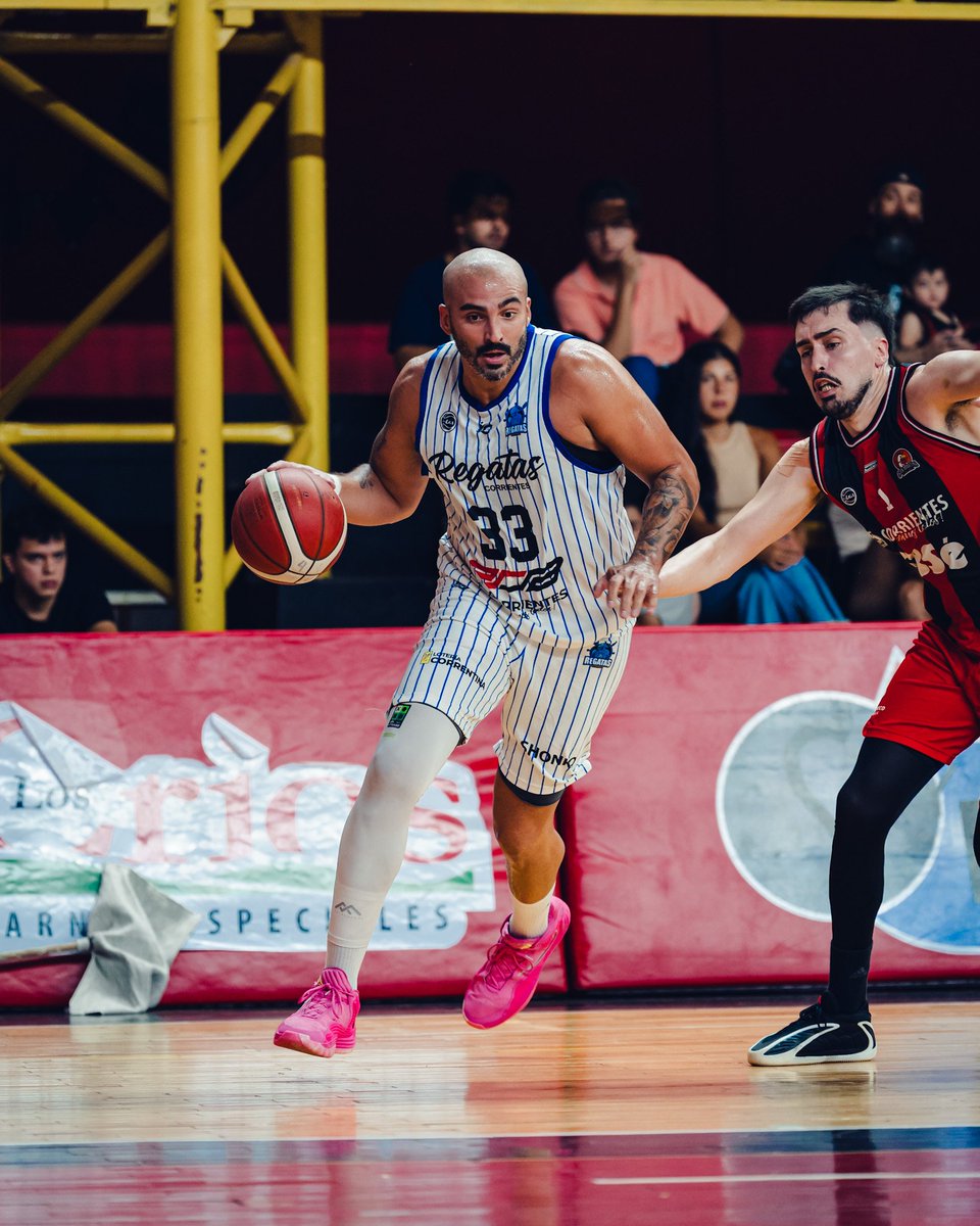 simplebasquet's tweet photo. #LNB FINAL @CSM_Corrientes 79 @ClubRegatasCtes 91 = #Berra 20 - @tucugramajo 25 // en Regatas no jugó @TayaGallizzi
Ya que fue operado por un cuadro de apendicitis
📸 Prensa San Martín https://t.co/ULE8mj7k0y