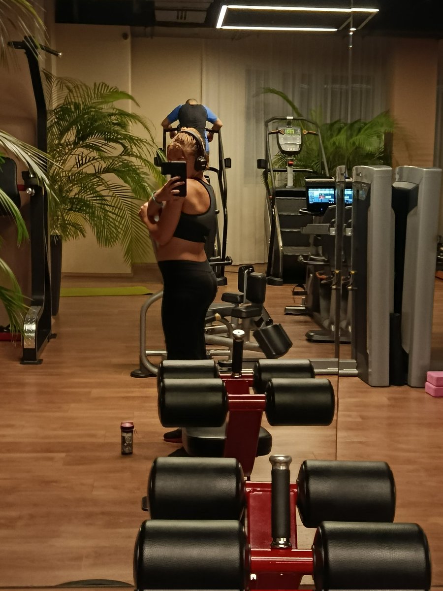 ☆ 𝚆 𝚒 𝚗 𝚝 𝚎 𝚛 𝙱 𝚎 𝚊 𝚛 ☆ tweet media