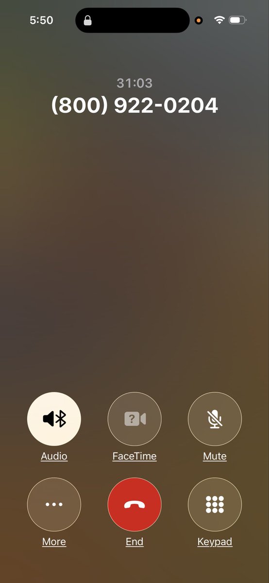 blakeruns's tweet photo. New customer already having issues @Verizon @VerizonSupport no help so far https://t.co/KmWOdct8vF