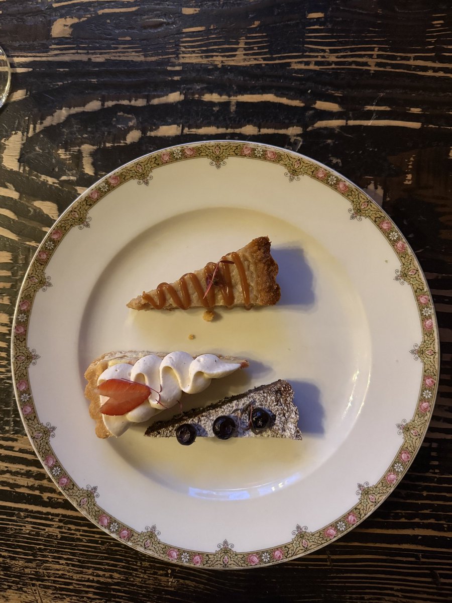 David Melanson tweet media