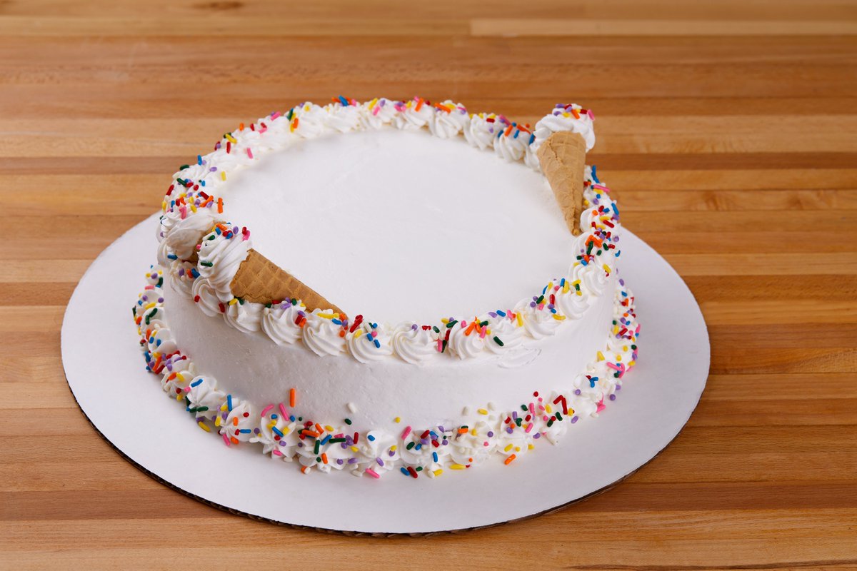 Valentine’s update.

Cakes available now in Plano (open until 11PM) and Highland Village (open until 10PM).

Heart designs and rounds. Minis. Small and large.

Pick up in-store or order delivery via DoorDash, Uber Eats, or Grubhub.

Limited inventory.