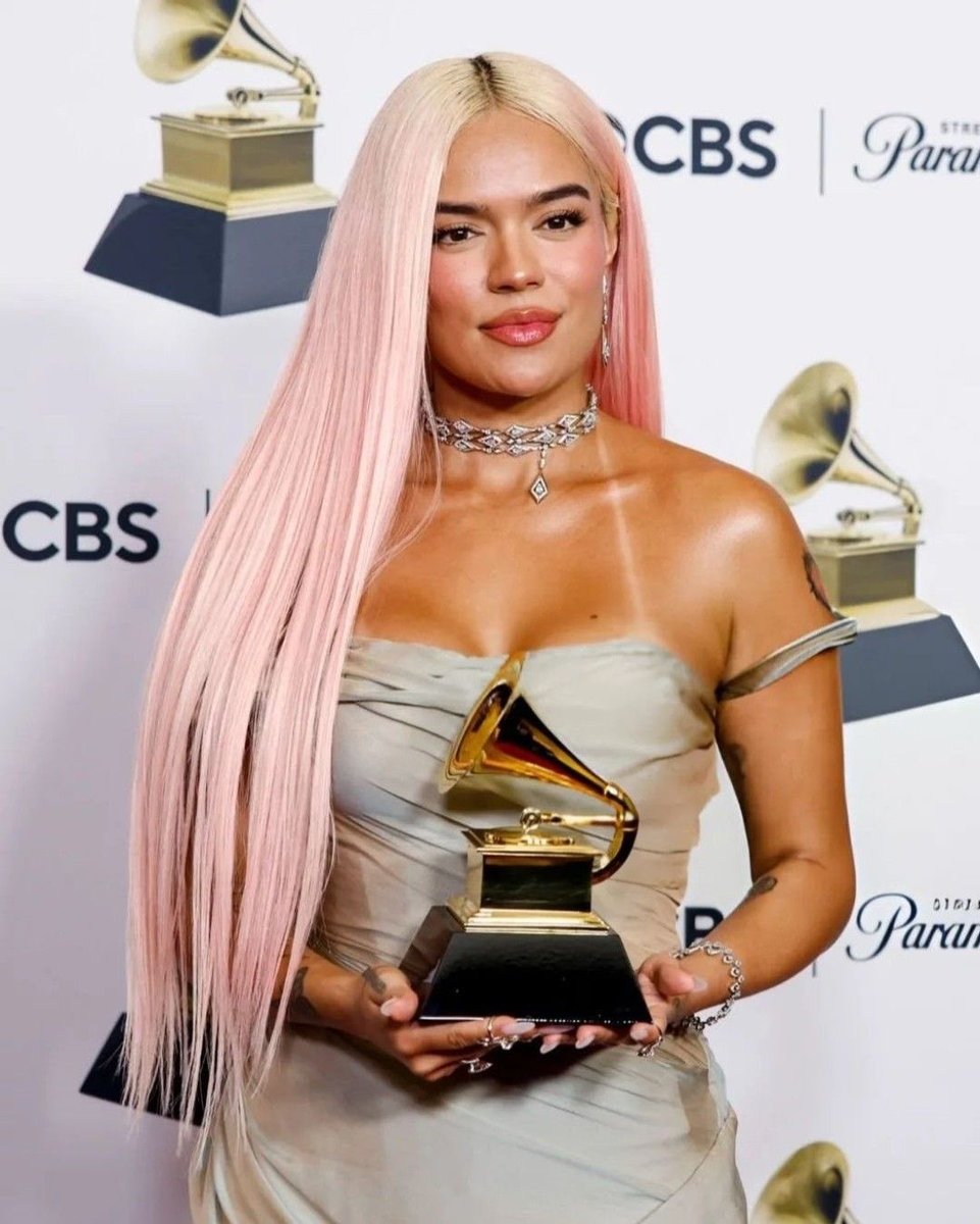 popandbop's tweet photo. Happy 35th birthday to the amazingly talented, #GRAMMY and 8x #LatinGRAMMY winner #KAROLG.

#Bichota #Bichotas https://t.co/FPjf64scLc