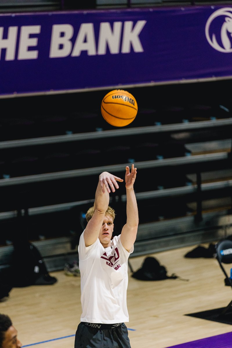 EKUHoops's tweet photo. Shots from tonight's practice at North Alabama.
We're on the U tomorrow at 4 pm ET
#𝗠𝗼𝘀𝘁𝗘𝘅𝗰𝗶𝘁𝗶𝗻𝗴𝟰𝟬𝗠𝗶𝗻𝘂𝘁𝗲𝘀𝗜𝗻𝗦𝗽𝗼𝗿𝘁𝘀 https://t.co/1M6Fl3YgWs