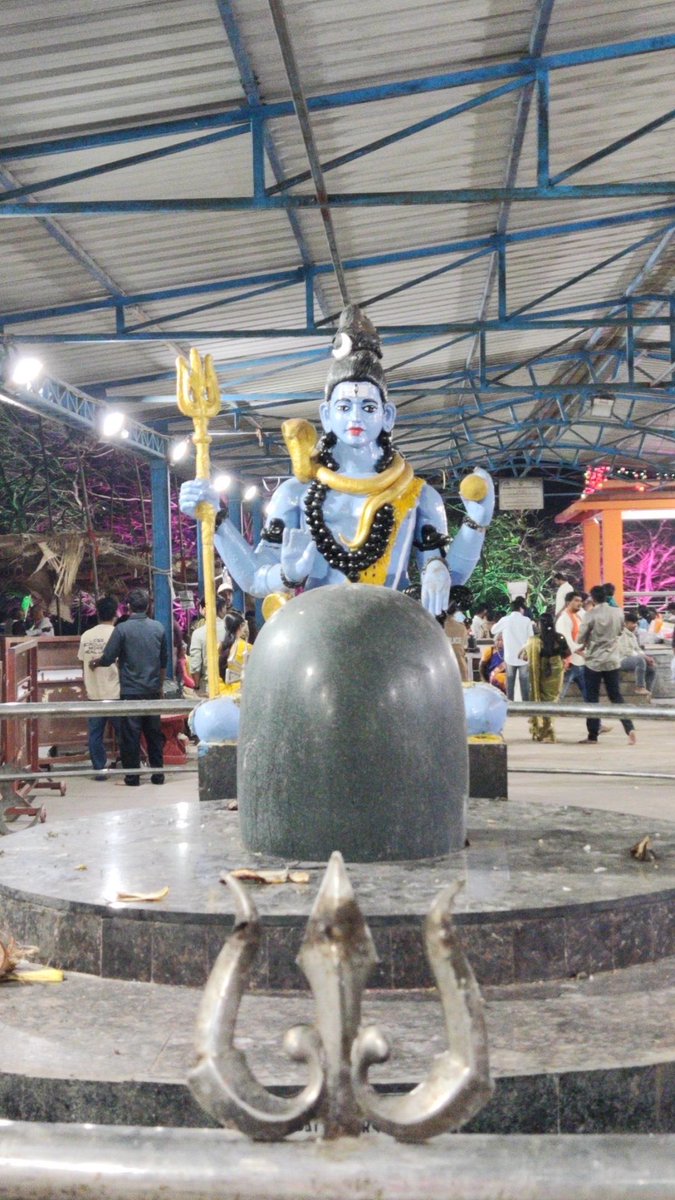 MadSlayer49's tweet photo. 🕉️ Om namah shivayya #Mahashivratri https://t.co/DqbQHBbks3