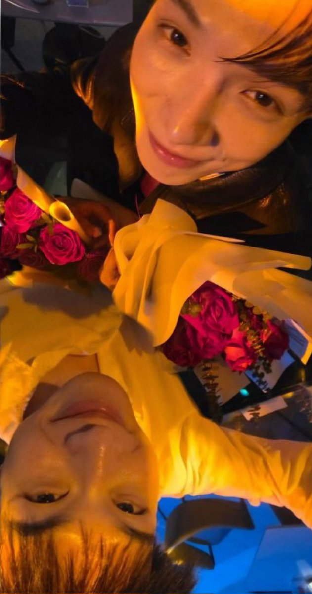 SPimsawan's tweet image. เราขออนุญาตนำมาปรับเป็น wallpaper อีกที น่ารักมากกก 😭😭🎀✨️🤍🤍

#ต้าห์อู๋ออฟโรด #DaouOffroad