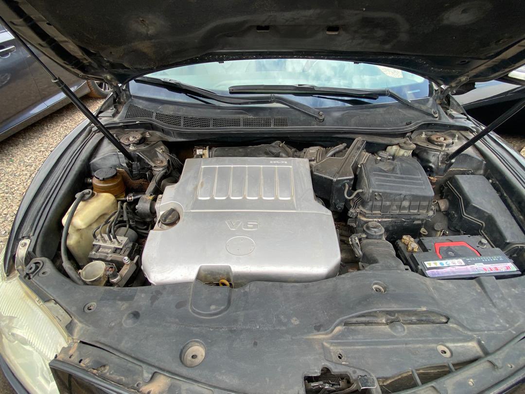 📣 *TOKS STANDARD USED FULL OPTION V6 2009 TOYOTA CAMRY XLE in perfect working condition, JUST BUY AND ZOOM OFF* 🔥

🌟 KEYLESS Machine 
🌟 REVERSE Camera enabled 
🌟 Very Soft Android Screen 
🌟 Untempered ENGINE 
🌟 PANO/Open Roof 
🌟 Very Neat INTERIOR
🌟 Accident FREE BODY
🌟