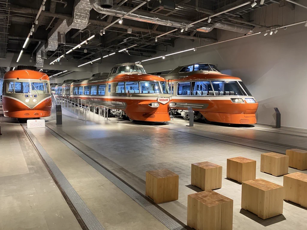 小田急グッズショップTRAINS (@odakyu_trains) / X