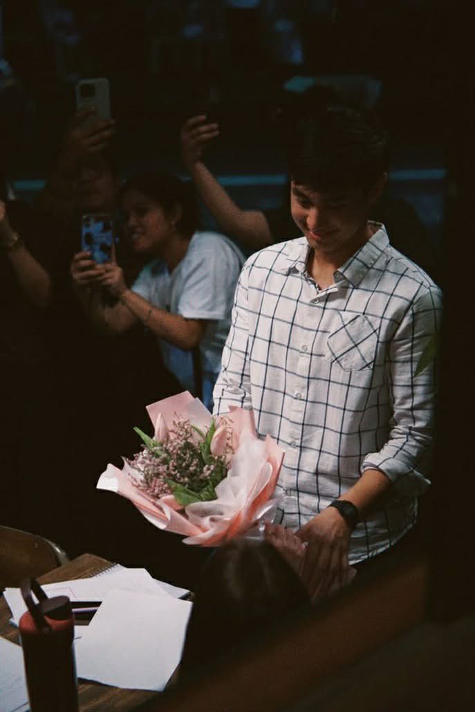 Starstudds's tweet image. "Salamat Kay tita Ela dahil binuhay ka niya" - Fyang to JM

MAKxSOFIA LIT UP THE STAGE
#VoteJMFyangforVPCA