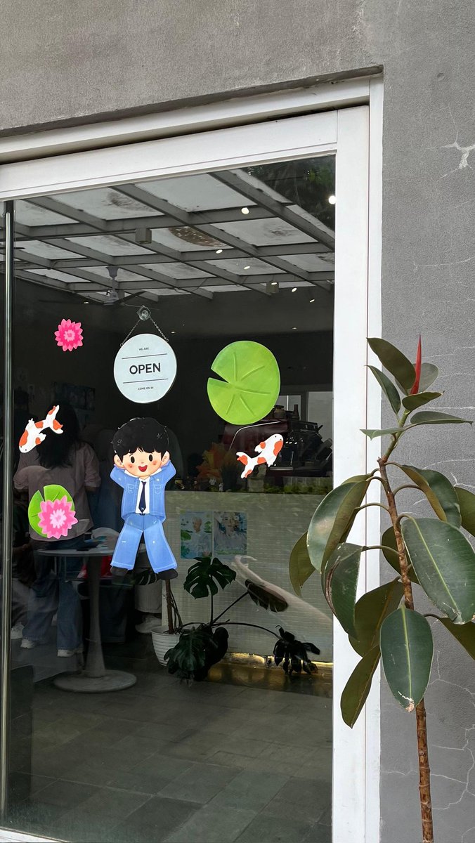 🎐 Sunshine In A Pond | DK Café Event tweet media