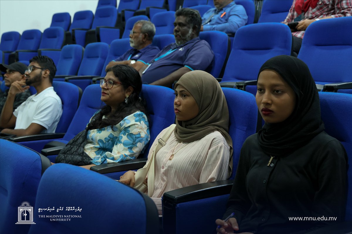 The first seminar of Ilmee Foavahi 2026, presented by the Centre for Maritime Studies.

#TheMaldivesNationalUniversity  #NationBuildingSince1973  #IlmeeFoavahi