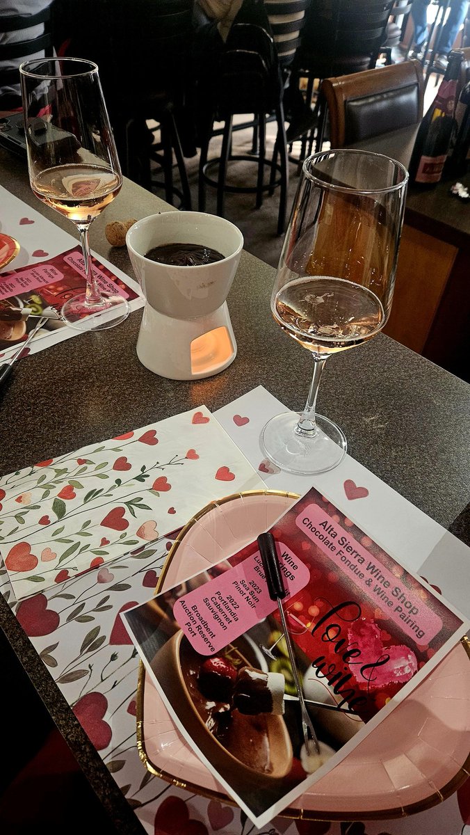 Blitz Chick tweet media