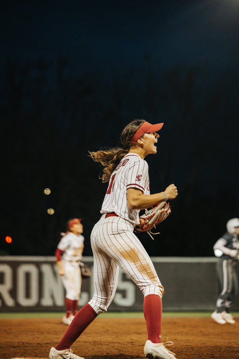 Santa Clara Softball tweet media