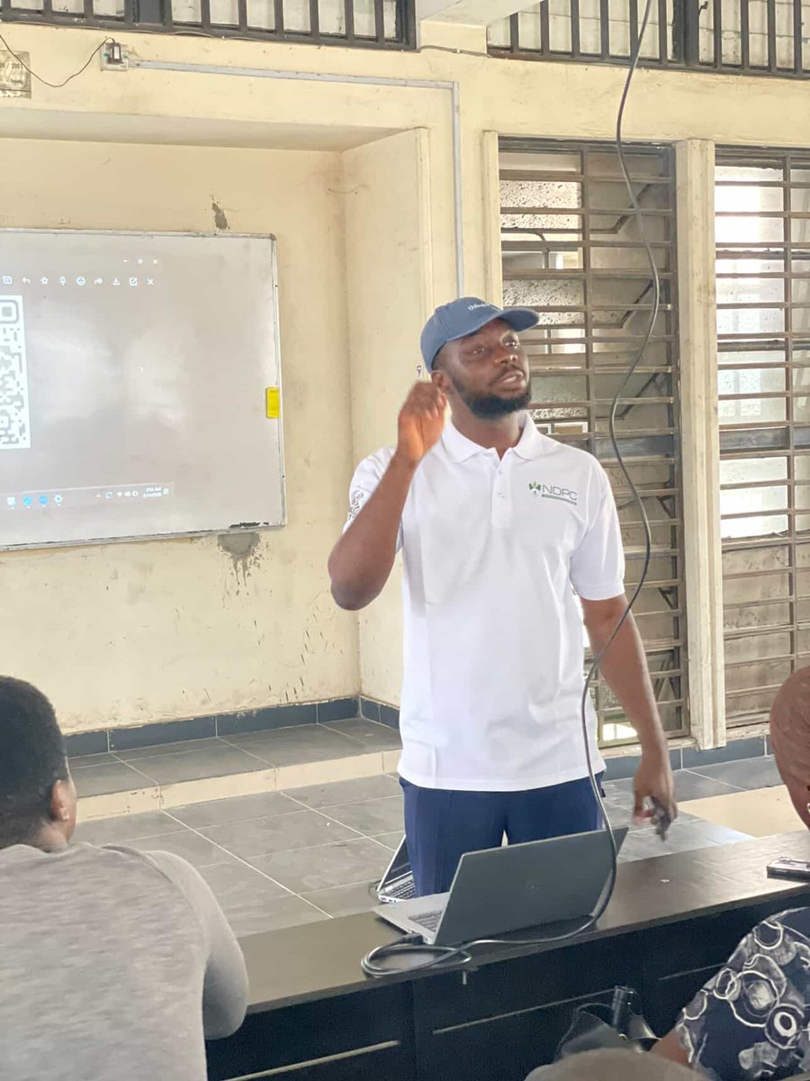 Temitope Jinadu tweet media