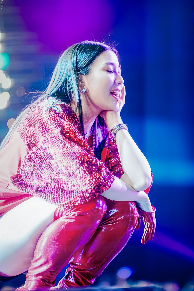 Between lights and U

GINJAY HEART TO ALKEY
#GinnyJaynaFirstFanconTH
#ginnynatnicha