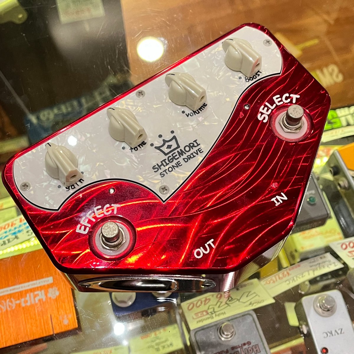 gakkido's tweet photo. 🎉【SHIGEMORIのドライブペダル中古品入荷】🎉
ゲインブーストSW搭載の太くて表現力豊かなオーバードライブ
【中古】Shigemori STONE DRIVE Custom Ver.3 Plus
¥65,000-
――――――――――
📍営業情報
・定休日一時撤廃中
・火曜 12:00–21:00 営業
・土・日・祝 10:00〜 スタジオ事前予約OK
―――――――――― https://t.co/53o6T4el1s