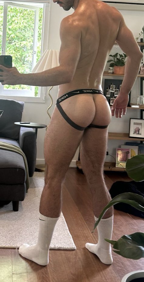 Undies by Ben 🇳🇿 🇦🇺 🇨🇦 🇬🇧 tweet media