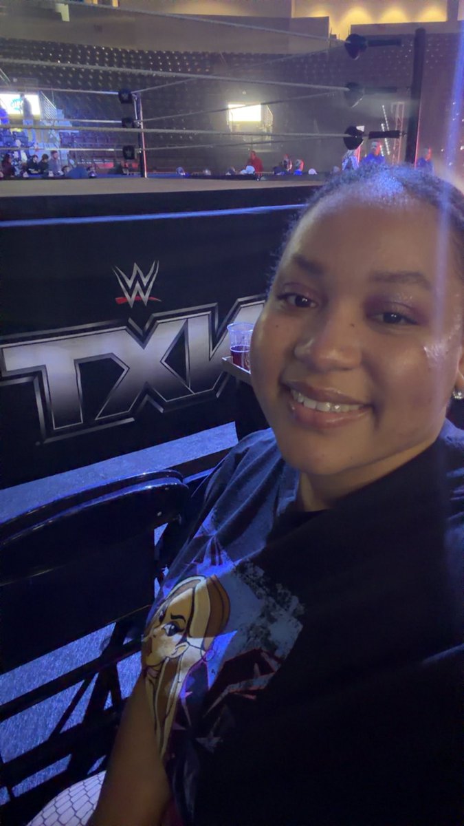 dreaabaae's tweet photo. Happy Valentine’s Day 🥰💋 #NXTKent https://t.co/U3s7J98Z7h