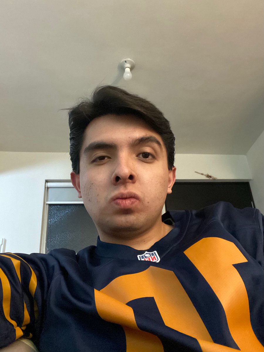 El jersey n. 10, modelo retro de mis <a href="/packers/">Green Bay Packers</a> 🙌🏻💛💚