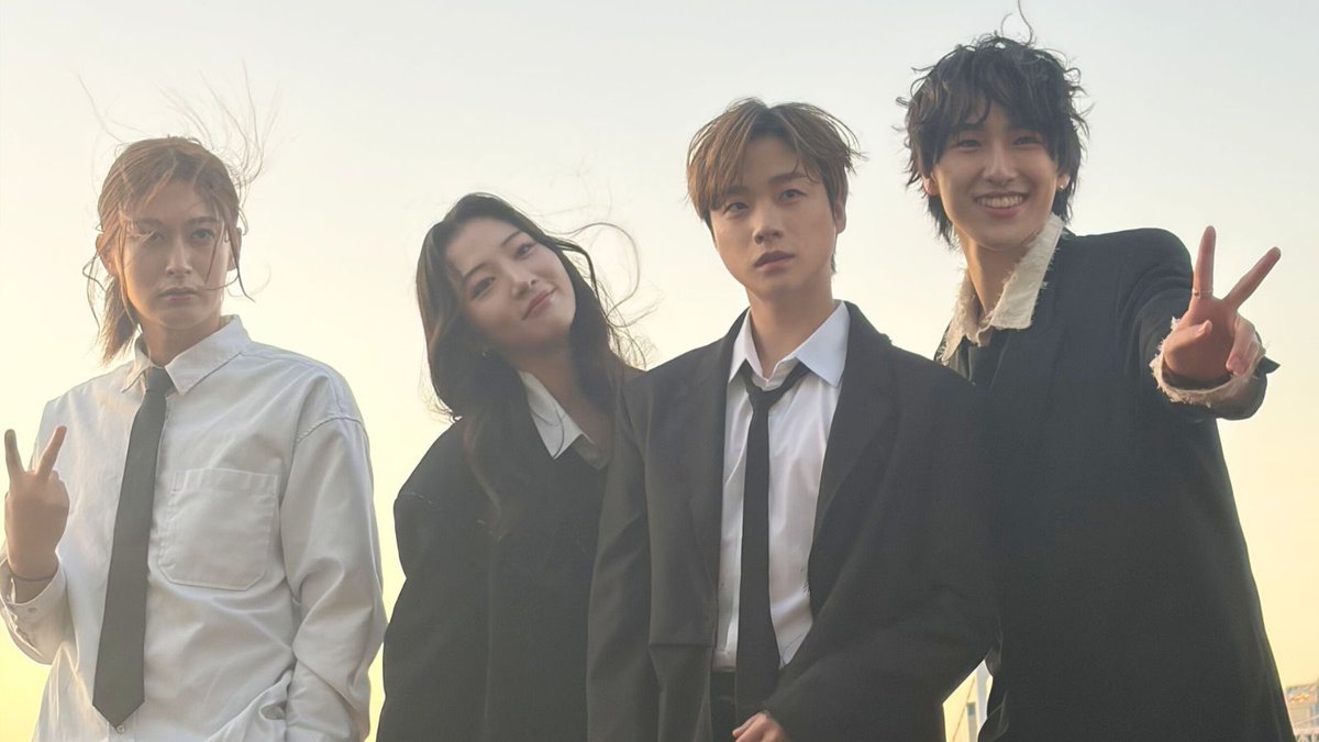 【⚔️オフショット解禁⚔️】
#斬魂 制作発表会時の
 #ジナン #イエヒョン #趙世伊 #ジェヒョ 
のオフショットをお届け📨
 #김진환 #JAY #iKON