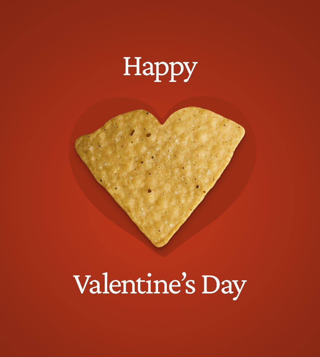 BUYGOODCHIPS's tweet photo. Love at first crunch. https://t.co/W1Z9CDivtf