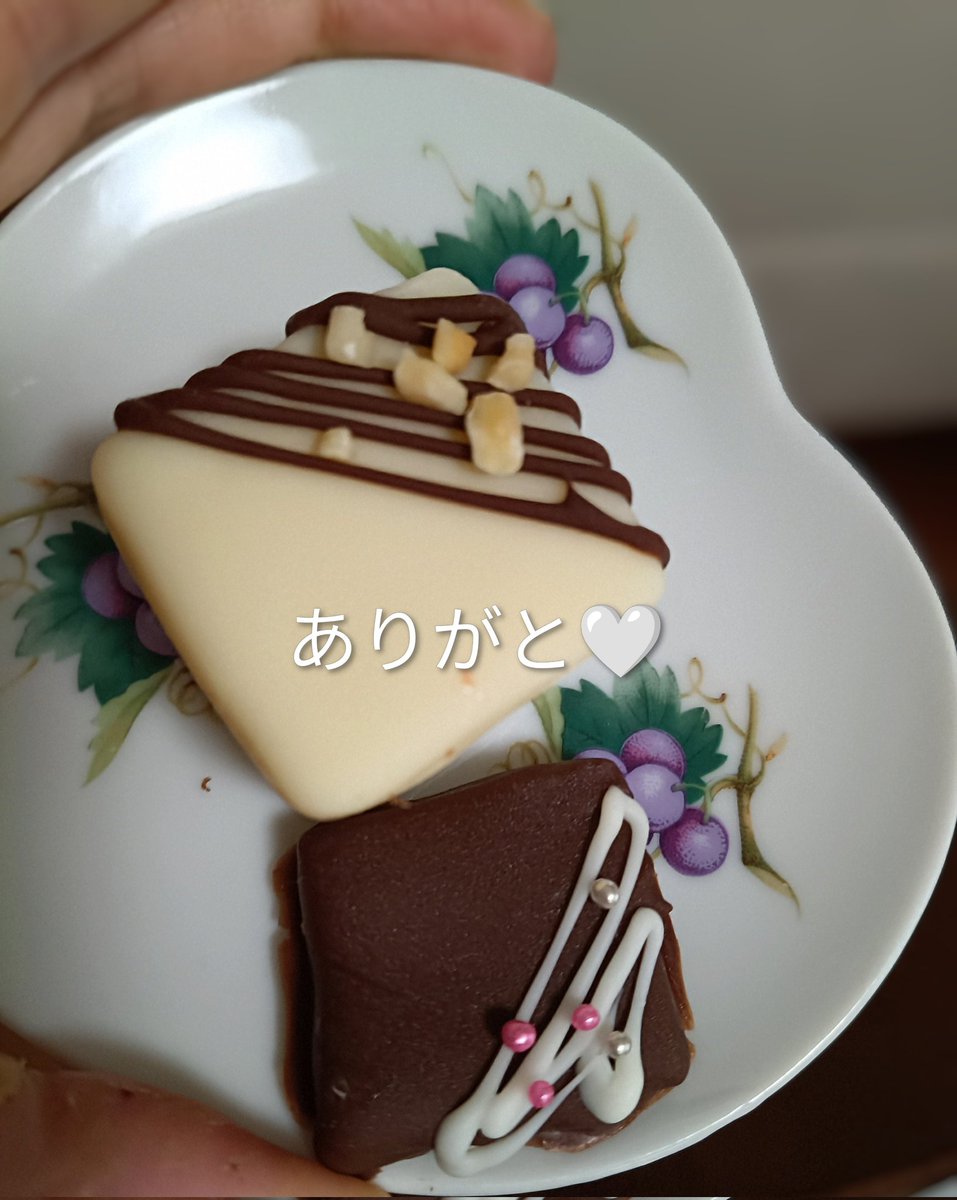 LibLib884's tweet photo. 娘①謹製チョコレート💫うまうまでした😋
#１日遅れのバレンタインデー https://t.co/Hj2SbmRosh