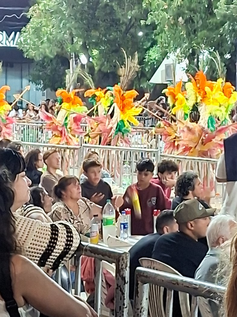 Capital nacional del Carnaval Artesanal

<a href="/carnavalincoln/">Carnaval Lincoln</a> 
<a href="/AERessia/">Ressia Emiliano</a>