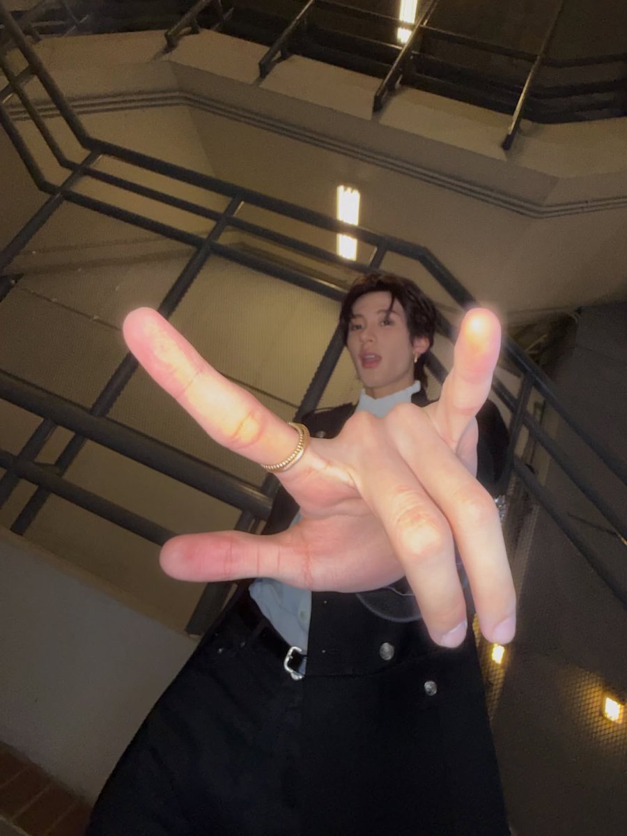 강아지 사진 엄청 귀엽게 찍었어😍😍