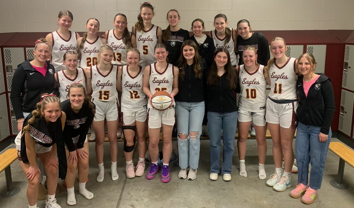 Pella Christian AD tweet media