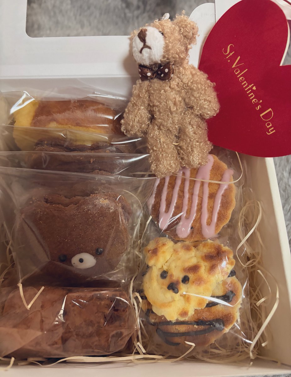 namuru1234's tweet photo. 手作りバレンタイン貰っちゃった🍫 https://t.co/rwAchdMDIy