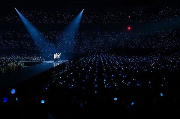 TOMORROW X TOGETHER、ワールドツアーが大盛況で終了！約56万人の観客を動員
kstyle.com/article.ksn?ar…

#TOMORROW_X_TOGETHER #TXT