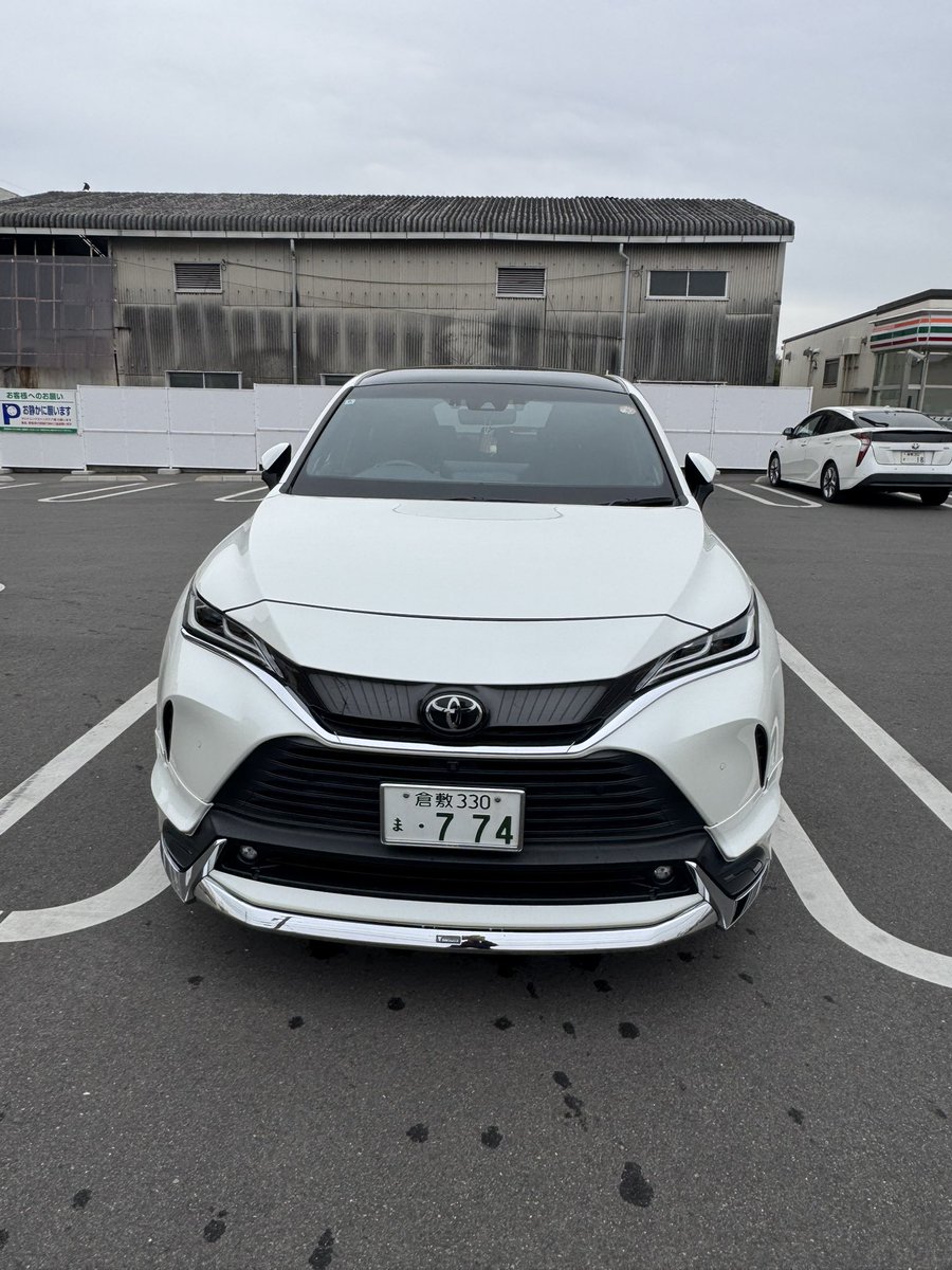 久々のSPASHAN日和🚗
先日届いたSPASHAN2026を試すべく
コーティングのリセットからスパシャン施工✨拭きあげるまで効果微妙かなと思ったけど拭きあげたらヌルテカ具合と触り心地が半端ない🤩