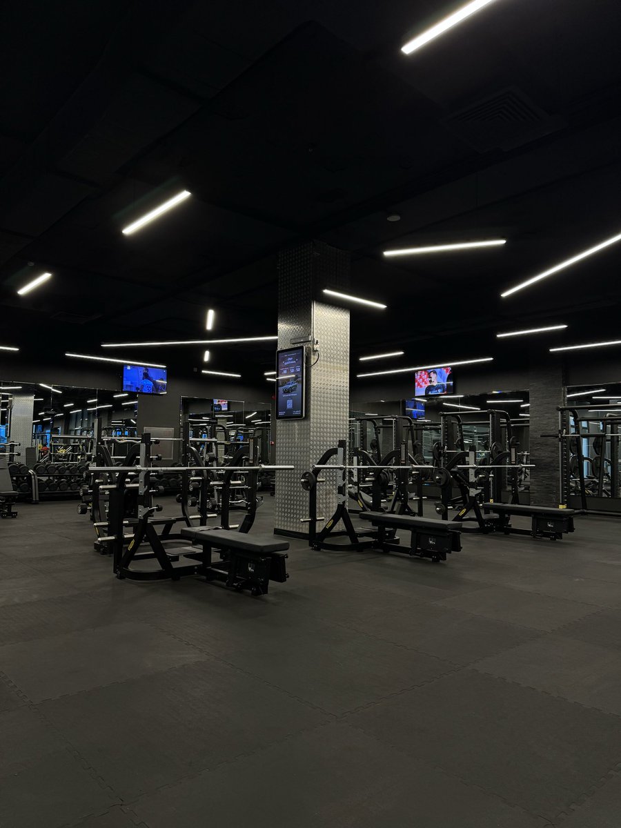 عزيز بن خالد tweet media